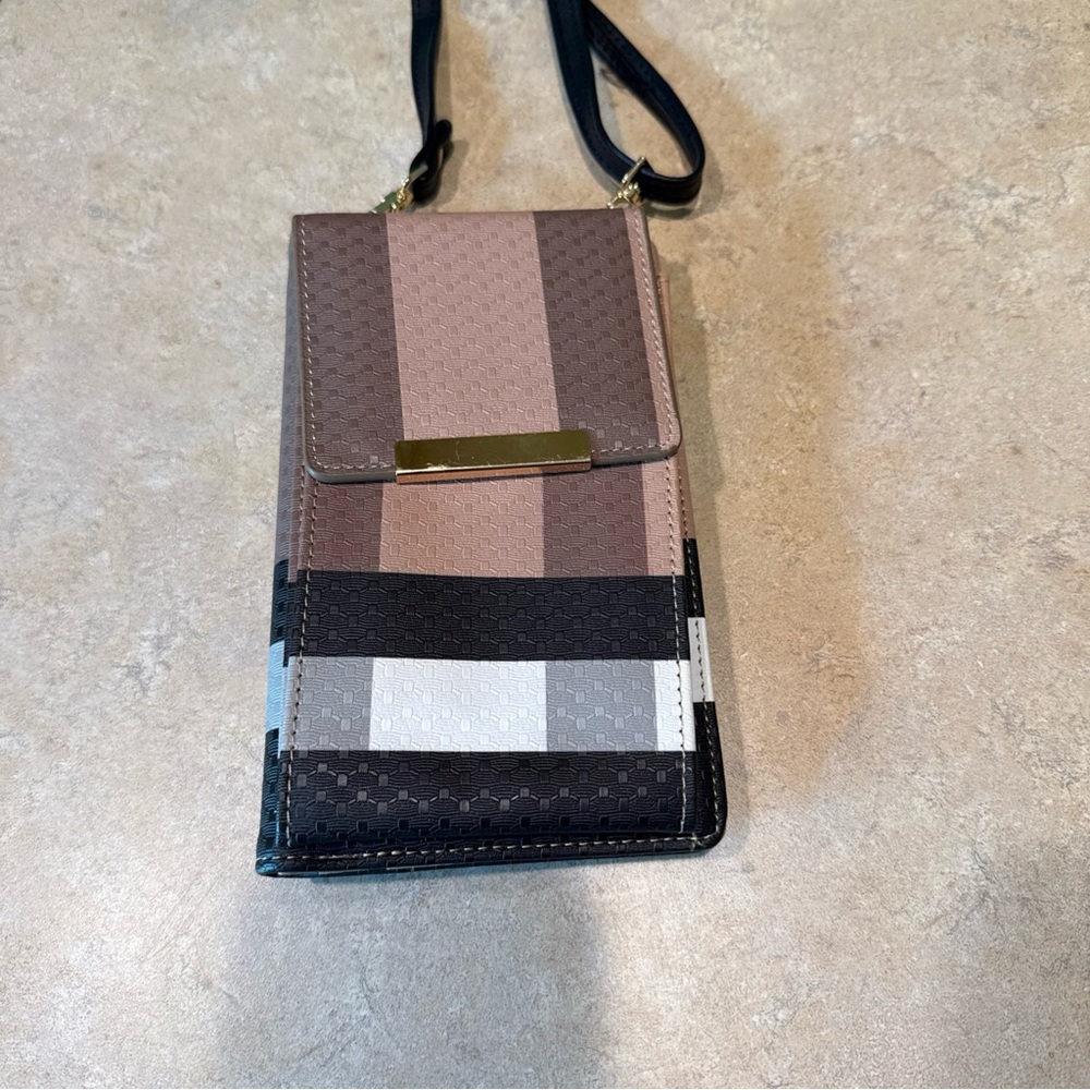 Deluxity Womens Stylish Lightweight Small Crossbody Bag Cell Phone Purse Wallet